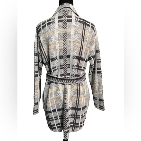 Cardigan Sweater - Picture 4 of 5